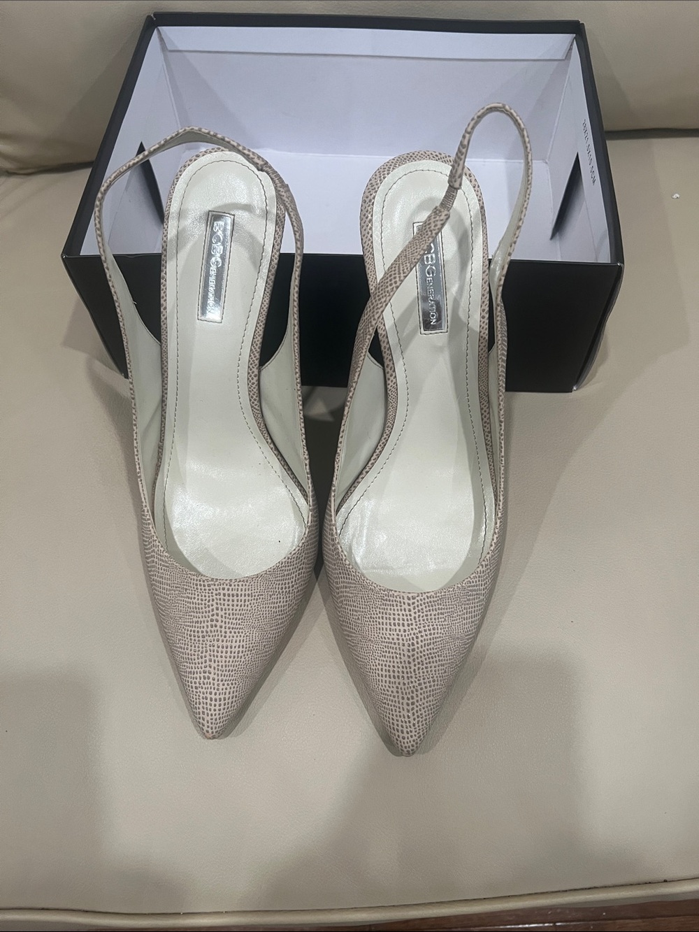 BCBGeneration Light Beige Textured Pointed Toe Slingback Heels